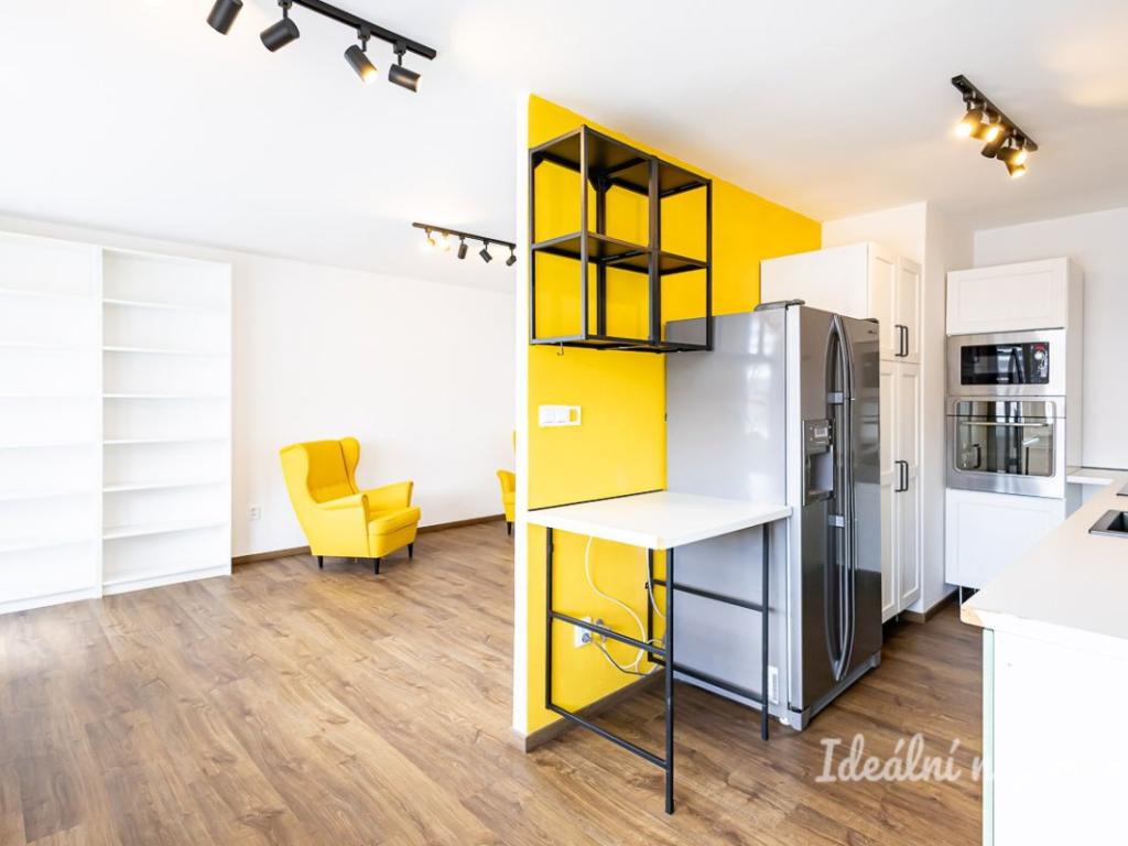 Pronájem bytu 3+kk 70 m2