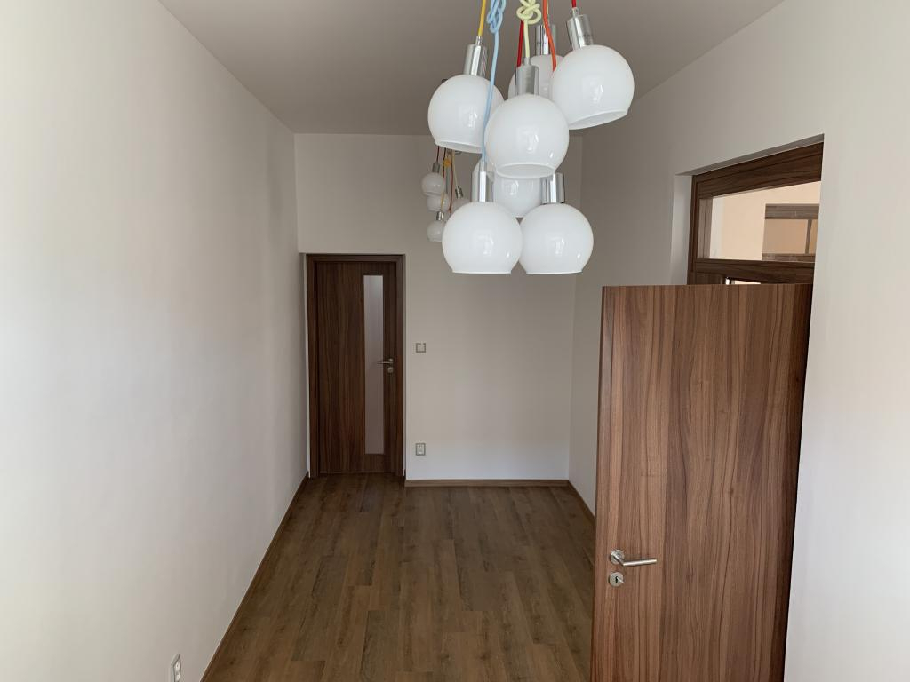 Pronajem bytu 2+1 72 m2