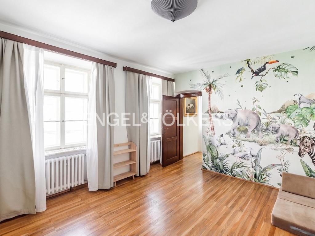 Pronájem domu 201 m2, Praha – náhled fotky 8