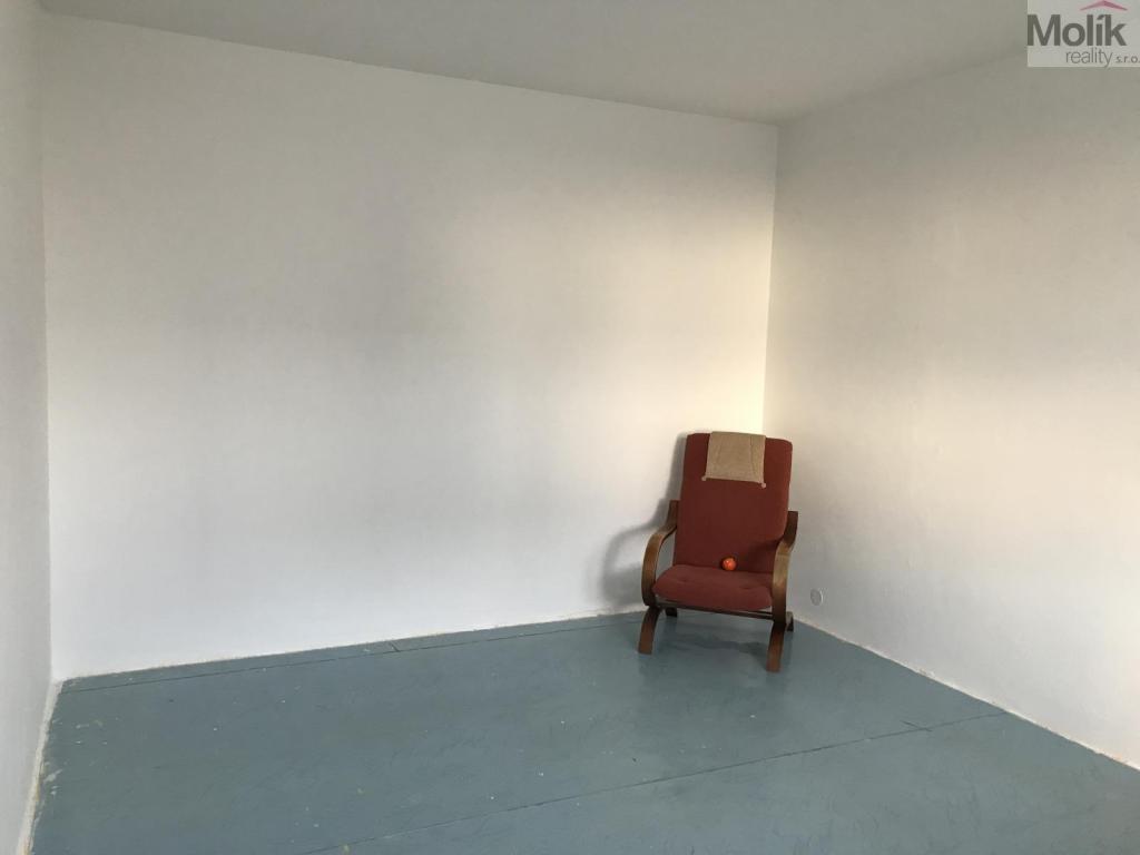 Pronájem bytu 1+1 36 m2