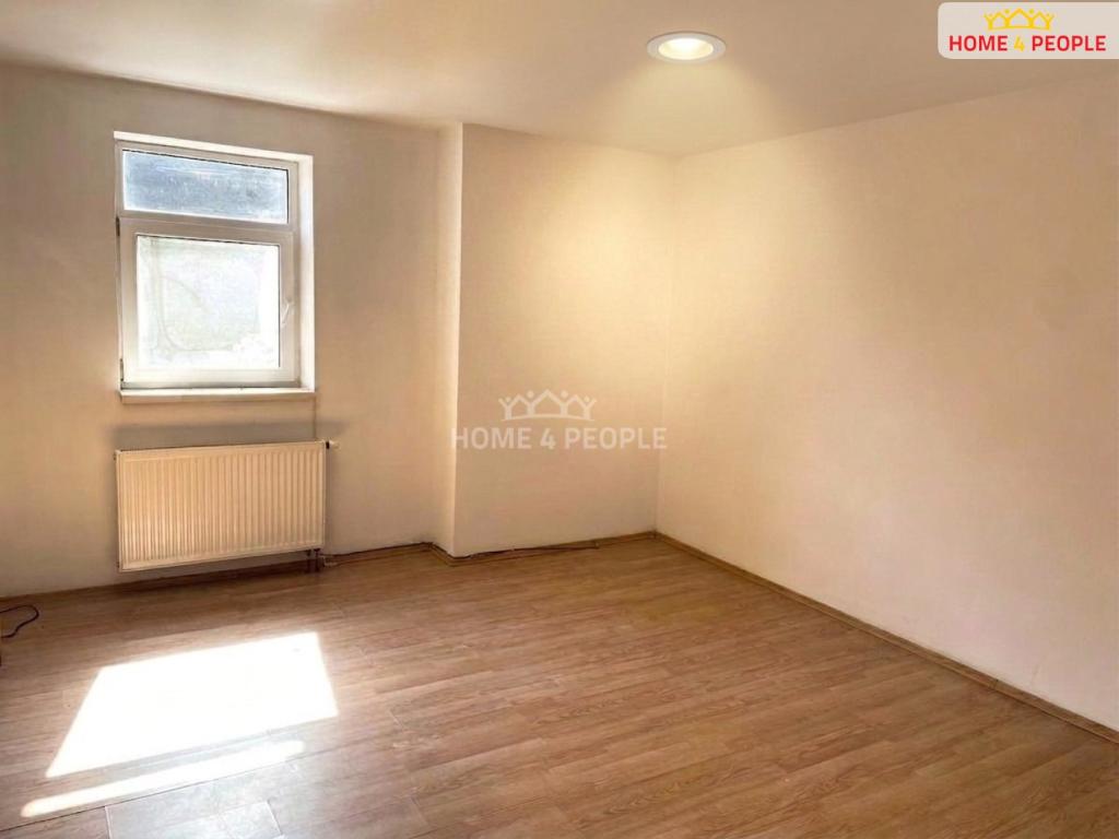 Pronájem bytu 1+kk 38 m2