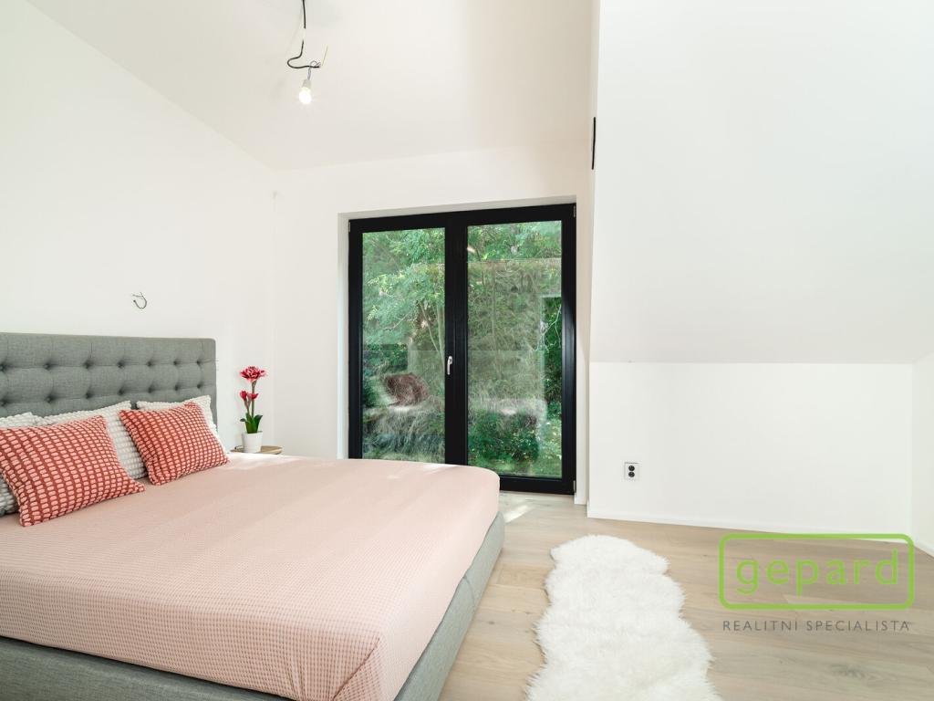 Prodej bytu 3+kk 92 m2, Praha – náhled fotky 8
