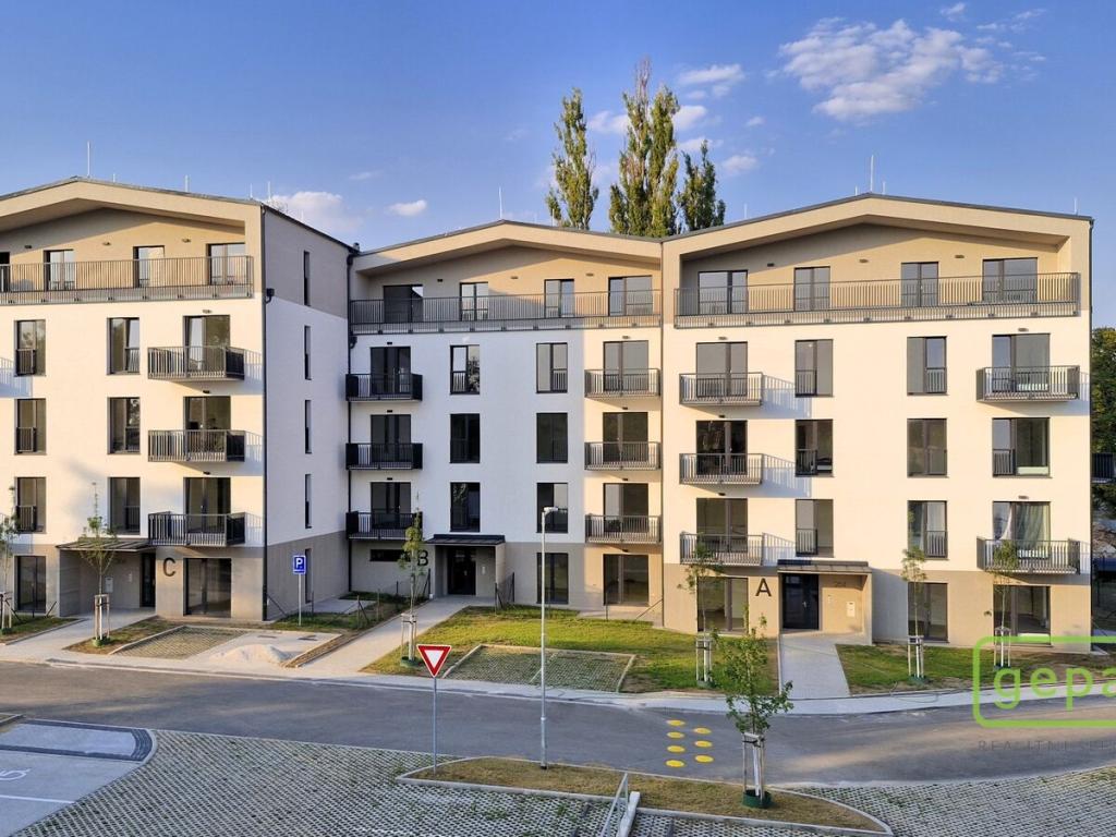 Pronájem bytu 2+kk 55 m2