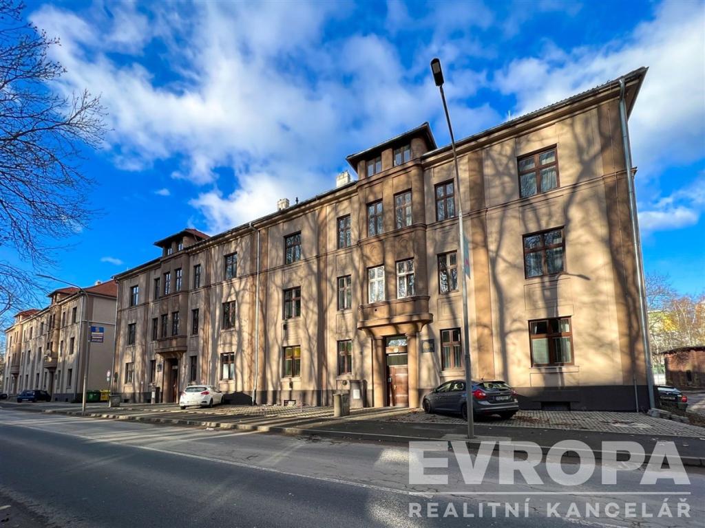 Pronájem 2+kk, Slaný - Ouvalova, 15000 Kč, 60 m2