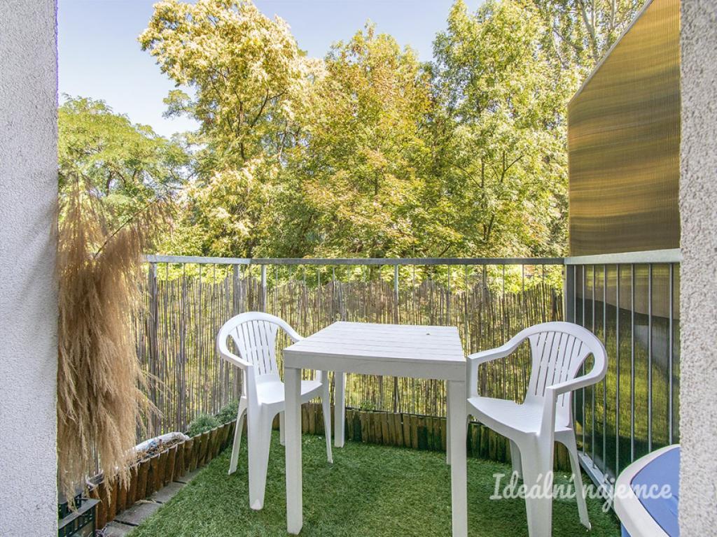 Pronájem bytu 2+kk 45 m2, Praha – náhled fotky 11