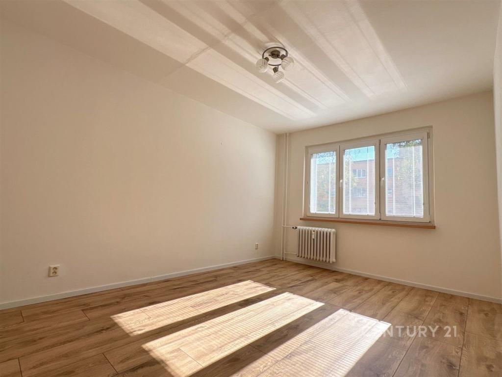 Pronájem bytu 2+1 52 m2