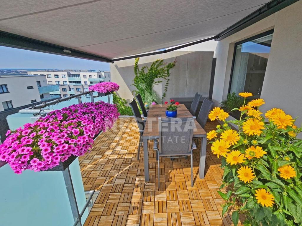 Pronájem bytu 4+kk 122 m2