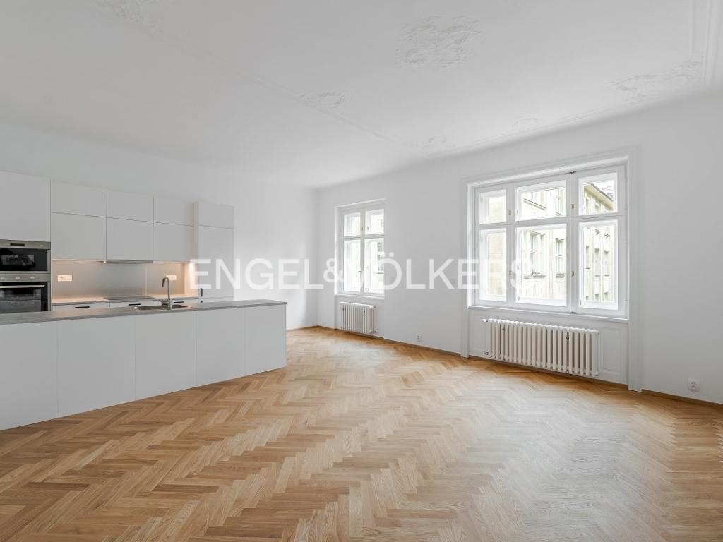 Pronájem bytu 2+kk 90 m2