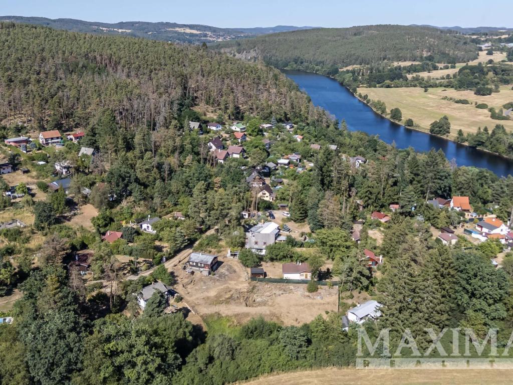Prodej pozemku 1403 m2, Kamýk nad Vltavou – náhled fotky 12