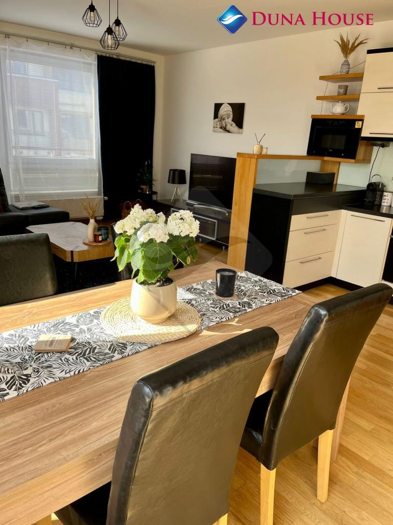 Pronájem bytu 4+kk 116 m2