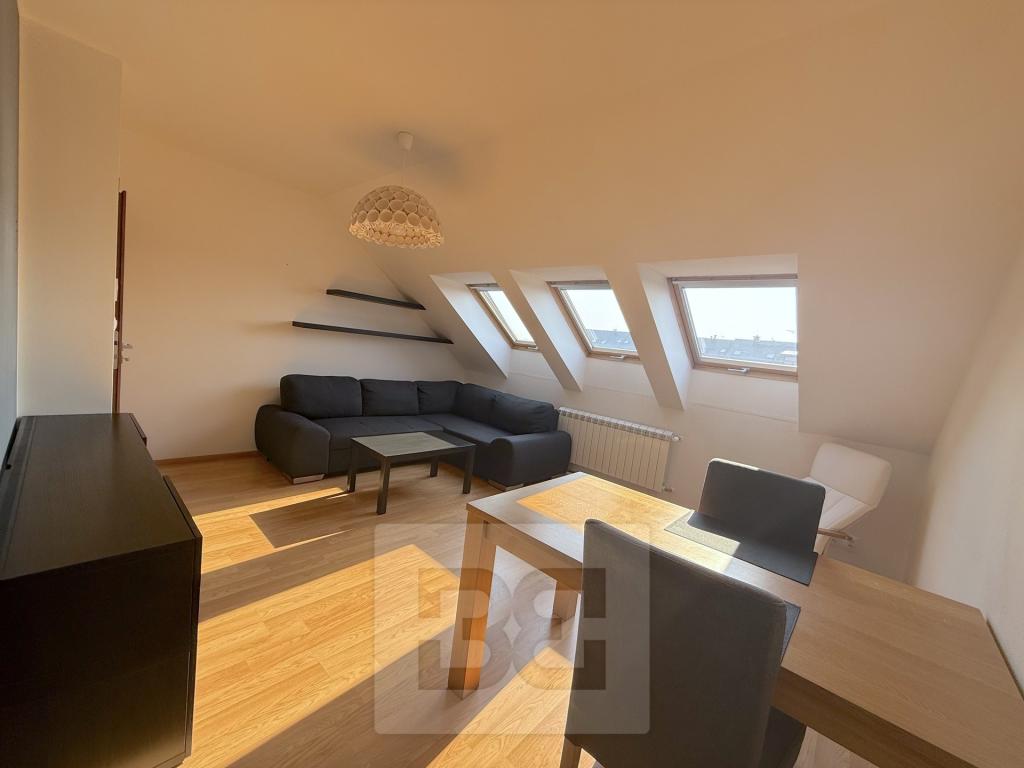 Pronájem bytu 3+kk 67 m2