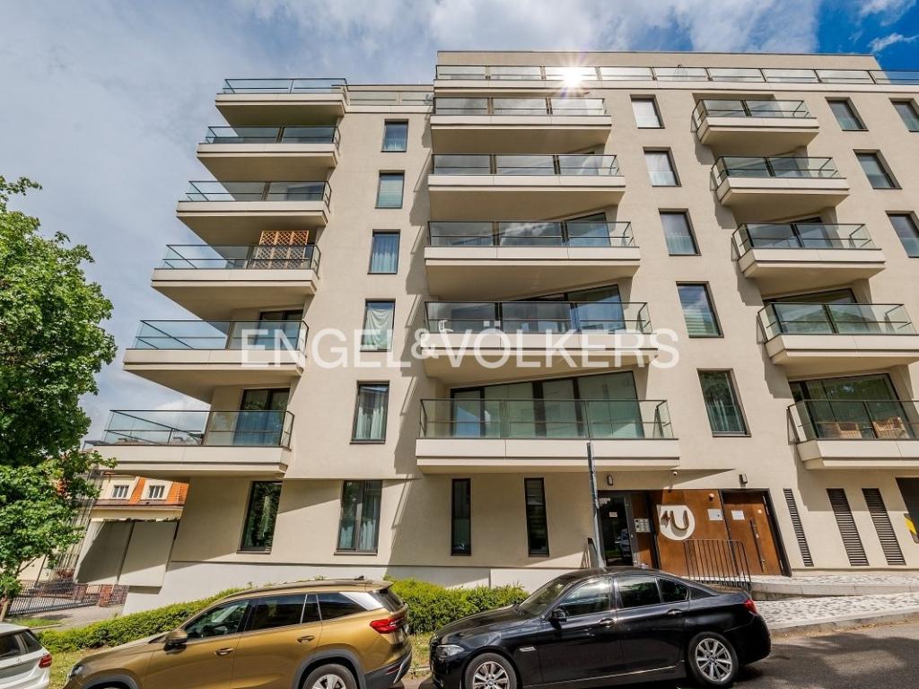 Pronájem bytu 3+kk 79 m2, Praha – náhled fotky 10