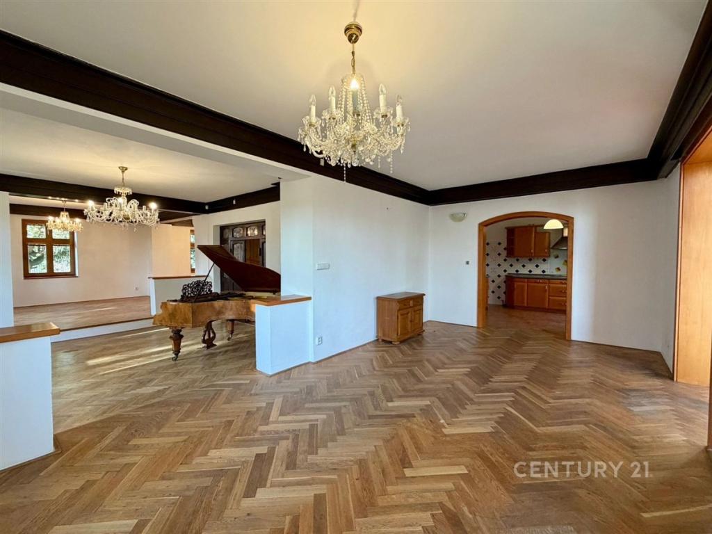 Pronájem domu 450 m2, Domažlice – náhled fotky 17