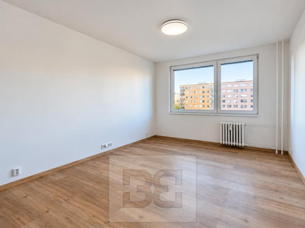 Pronájem bytu 1+kk 29 m2