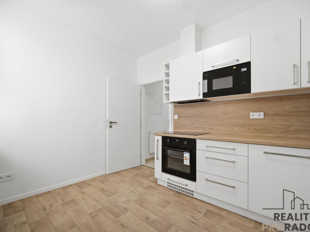 Pronájem bytu 1+1 35 m2
