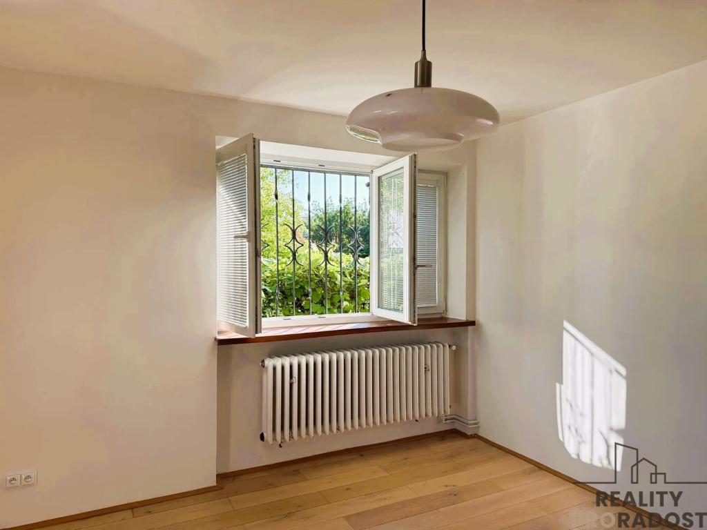 Pronájem bytu 2+1 63 m2