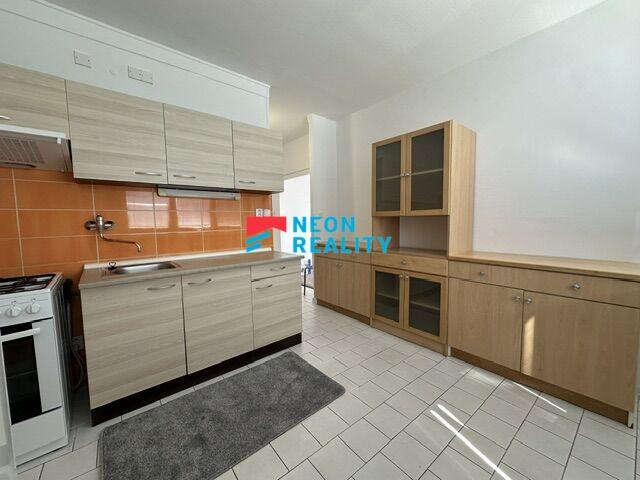 Pronájem bytu 1+1 40 m2