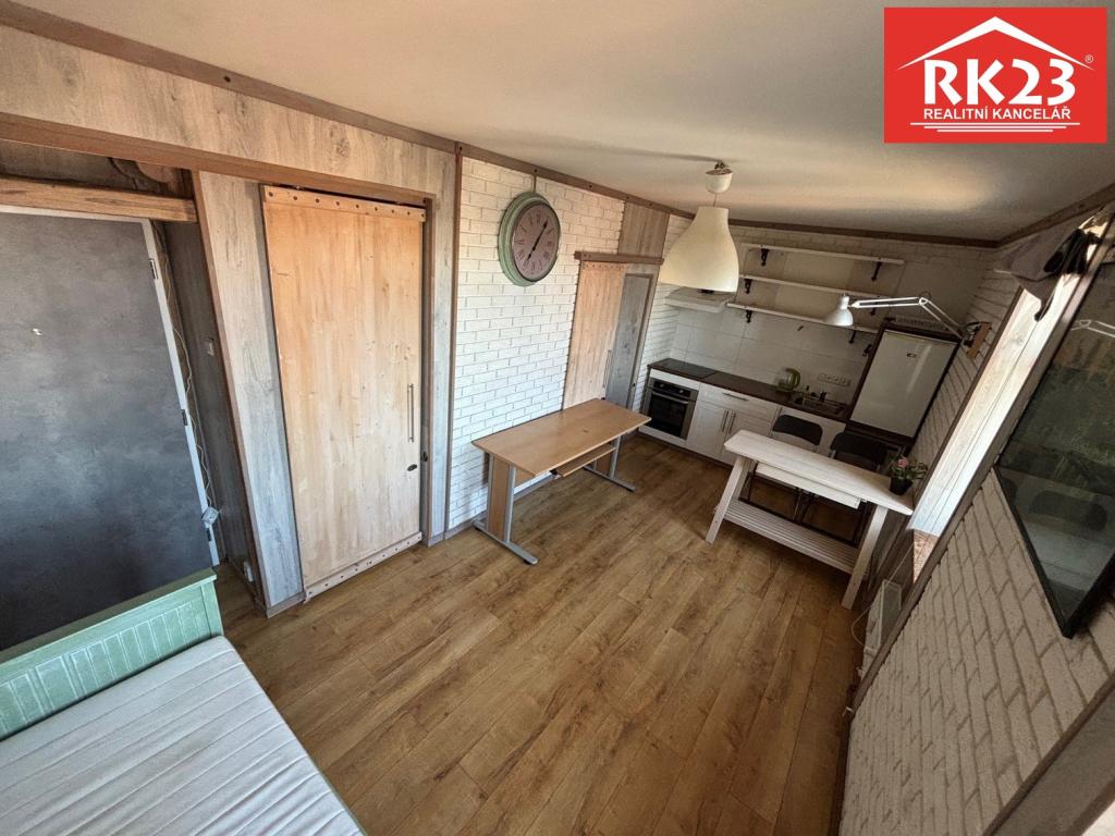 Pronájem bytu 1+kk 28 m2