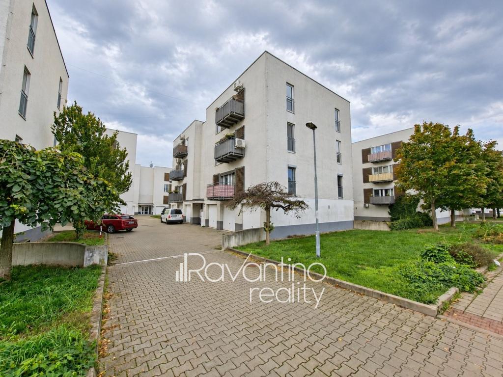 Pronájem bytu 1+kk 36 m2