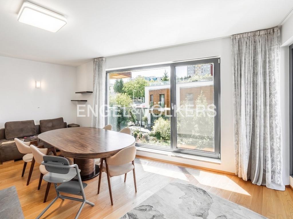 Pronájem bytu 3+kk 72 m2