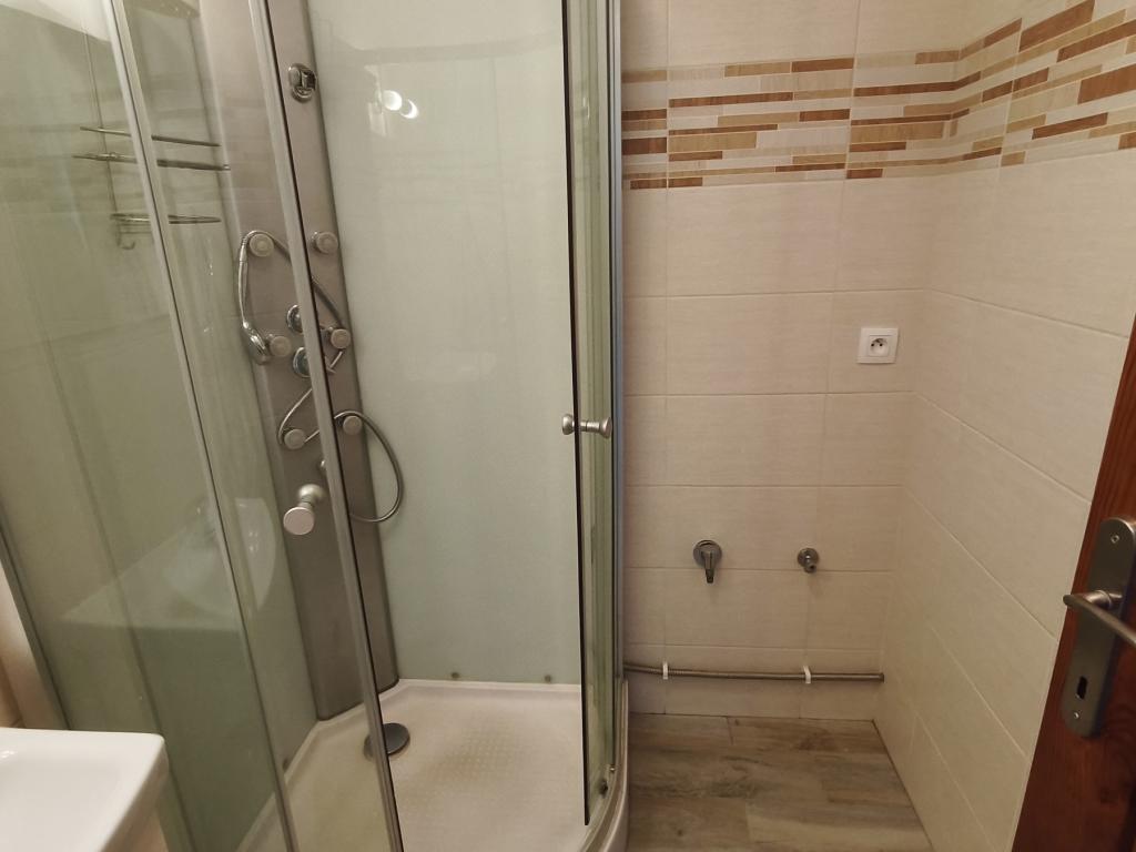 Pronájem bytu 3+kk 58 m2, Praha – náhled fotky 9