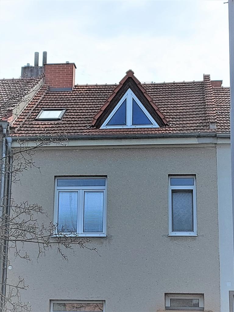 Pronajem bytu celý pokoj 16 m2