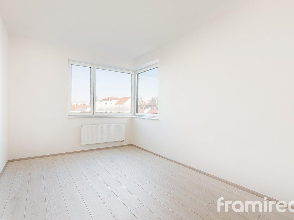 Pronájem bytu 4+kk 111 m2