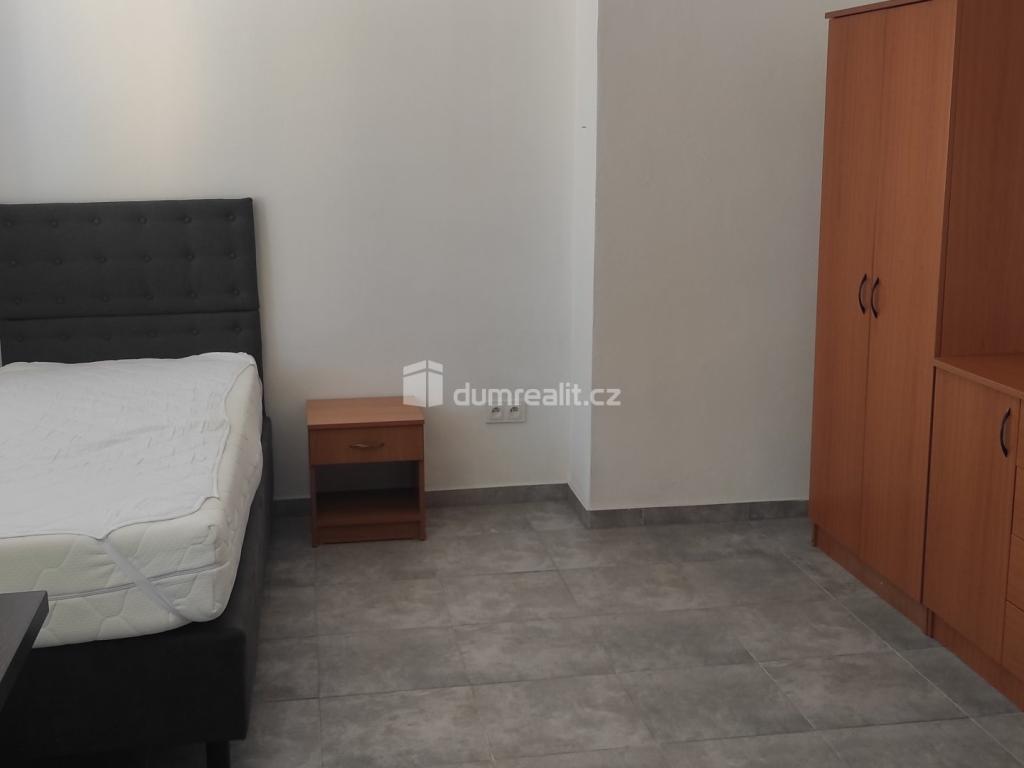 Pronájem bytu 1+kk 26 m2