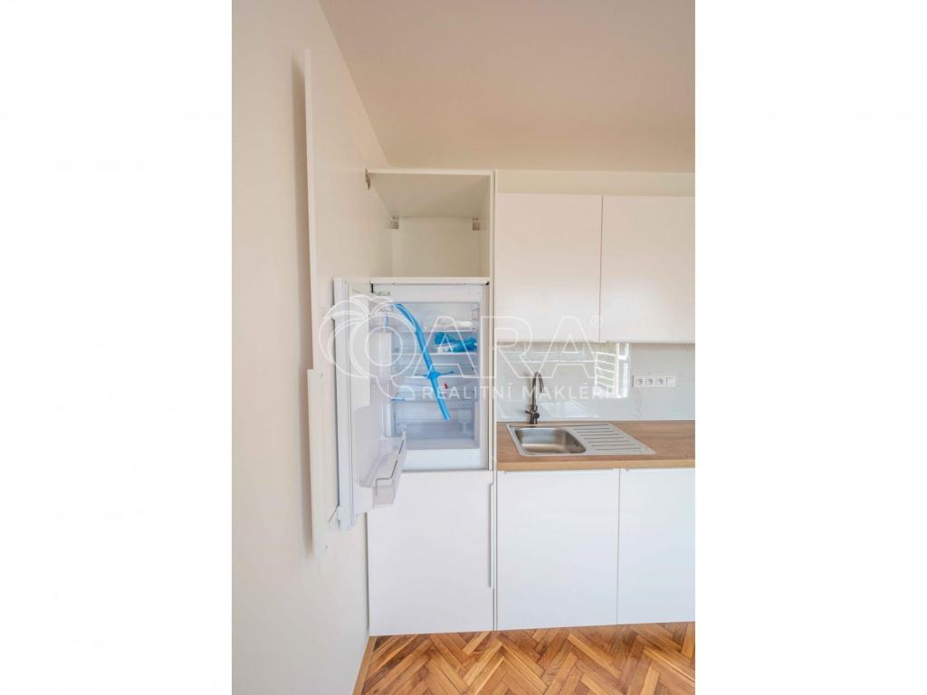 Pronájem bytu 2+kk 45 m2