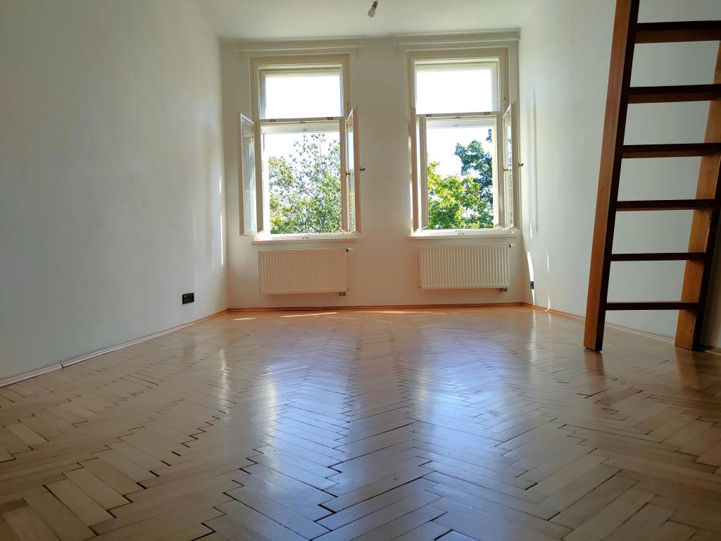 Pronájem bytu 1+kk 37 m2