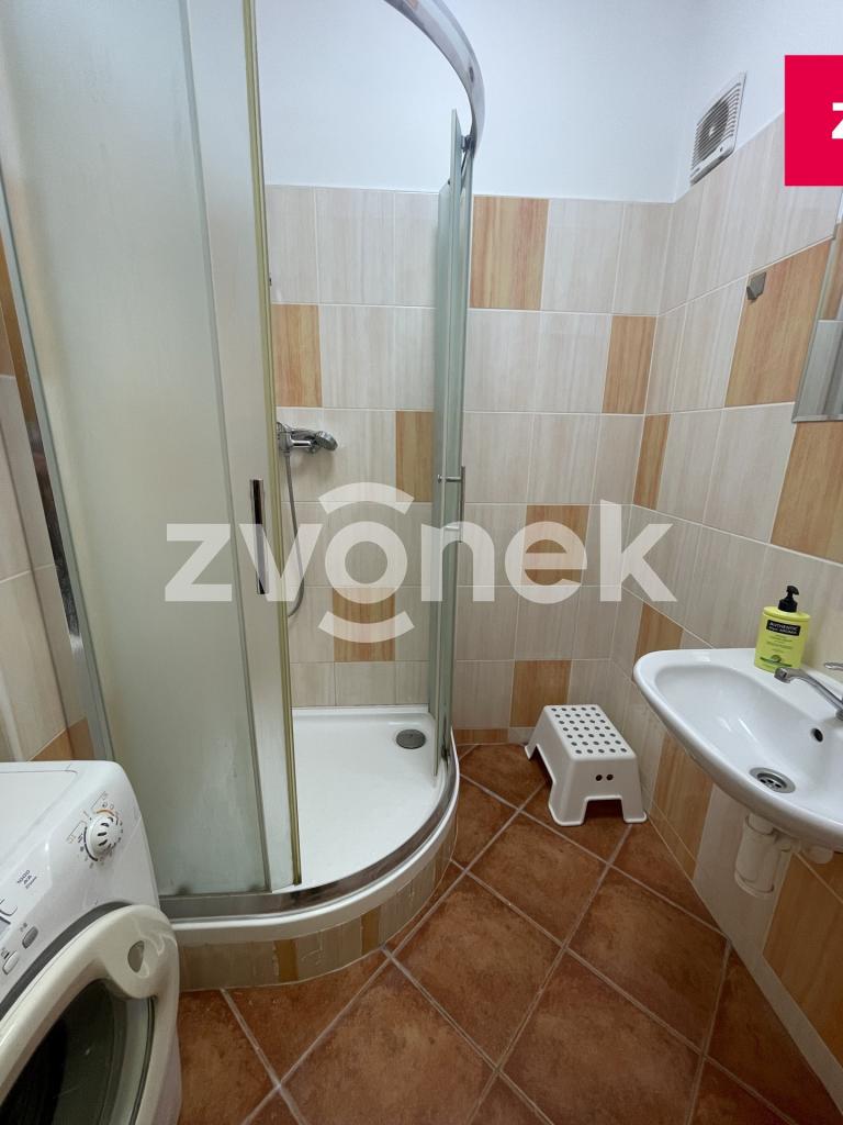 Pronájem bytu 1+kk 28 m2, Zlín – náhled fotky 9