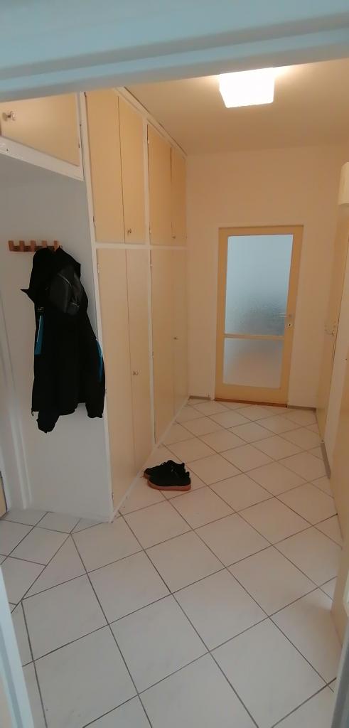 Spolubydleni bytu celý pokoj 16 m2