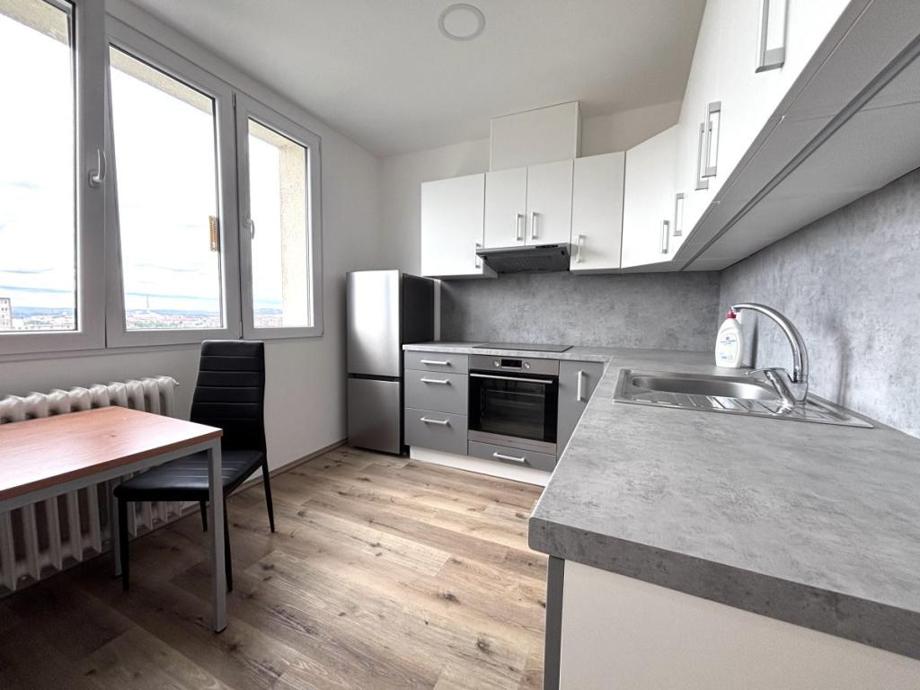 Pronájem bytu 2+1 61 m2
