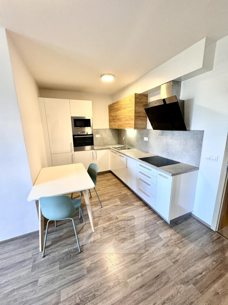Pronájem bytu 2+kk 41 m2