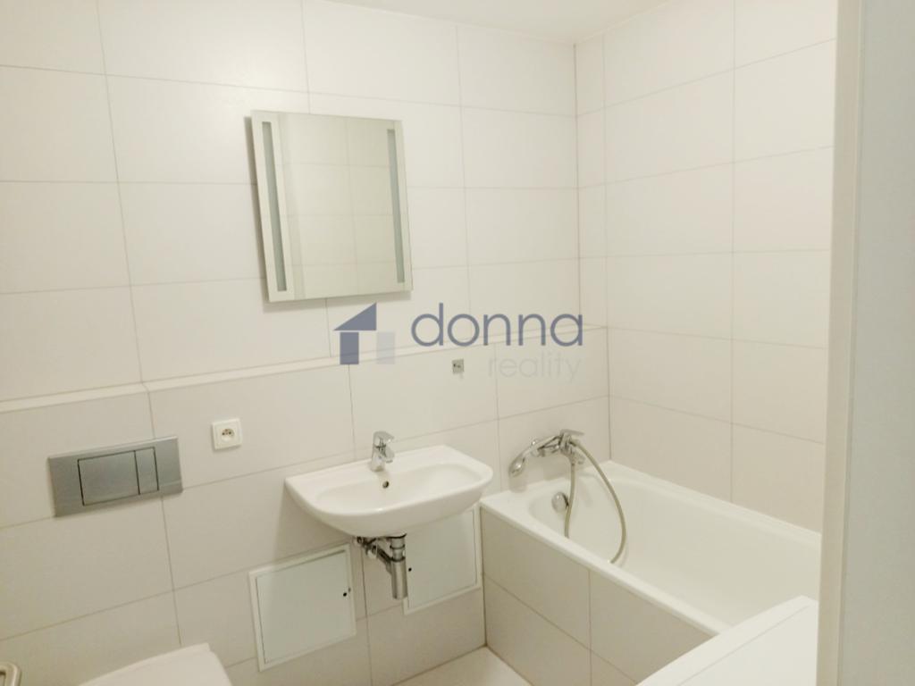 Pronájem bytu 1+kk 28 m2