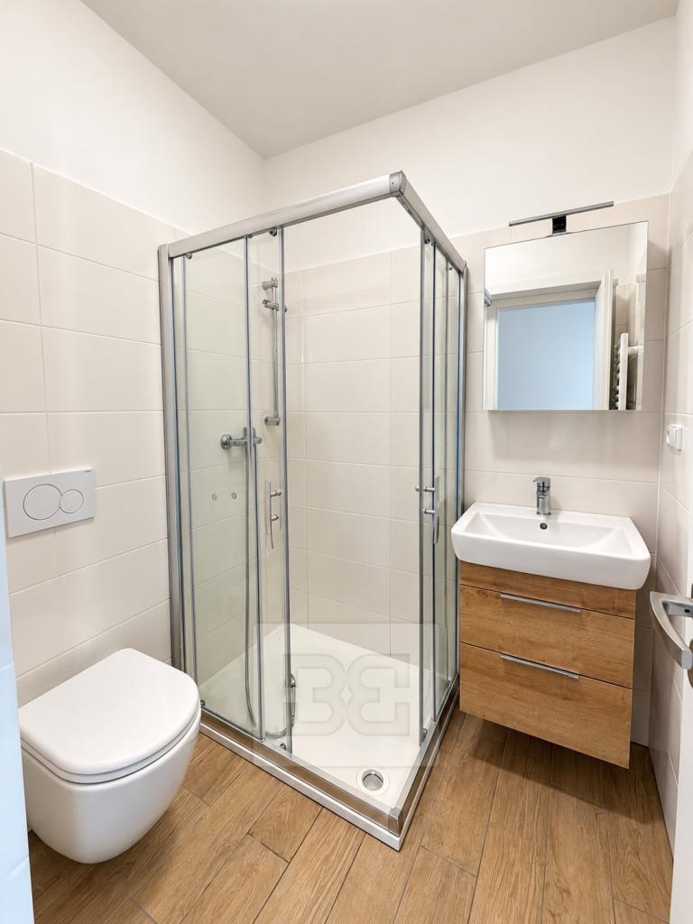 Pronájem bytu 1+kk 22 m2, Praha – náhled fotky 6