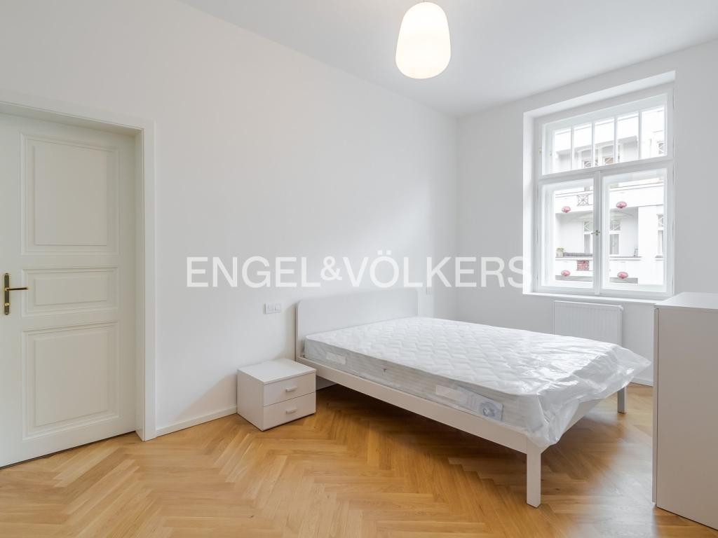 Pronájem bytu 3+kk 90 m2