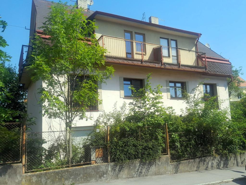 Pronájem bytu 2+1 83 m2
