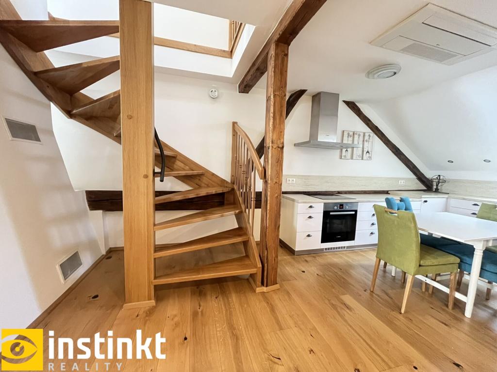 Pronájem bytu 2+kk 98 m2