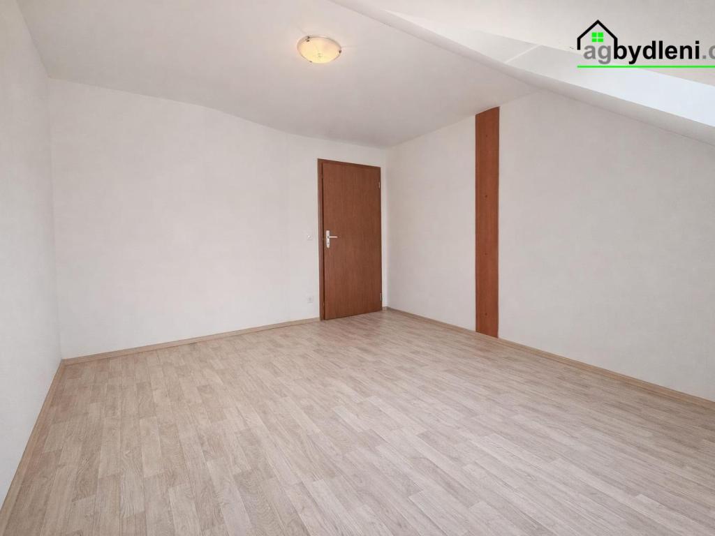 Pronájem bytu atypický 79 m2