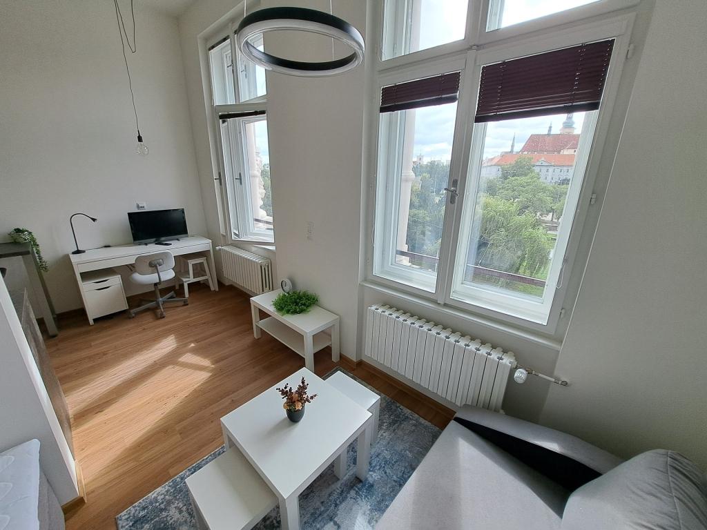 Pronájem bytu 1+kk 31 m2