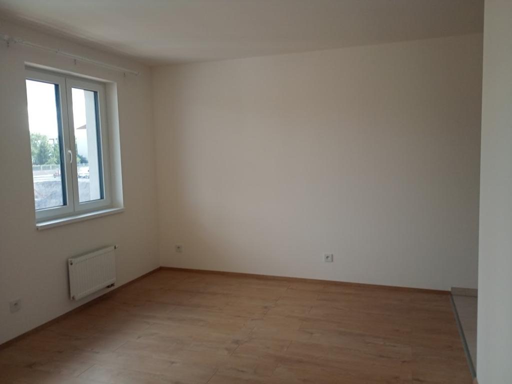 Listing 2