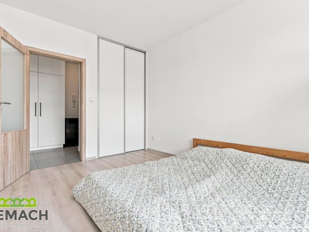 Pronájem bytu 2+kk 61 m2