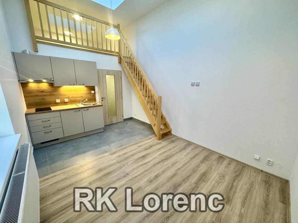 Pronájem bytu 1+kk 32 m2