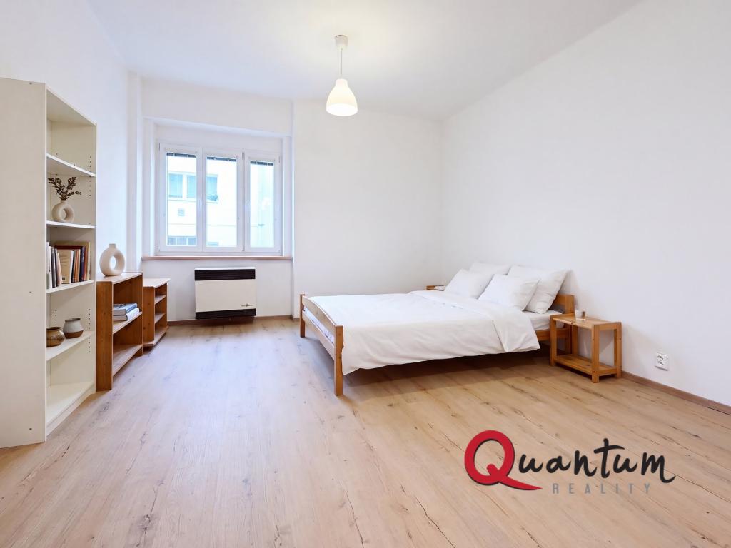 Prodej bytu 2+kk 49 m2, Praha – náhled fotky 4