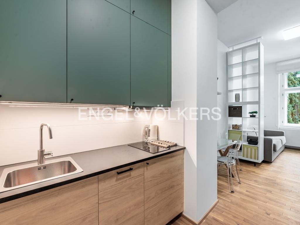 Pronájem bytu 1+kk 28 m2