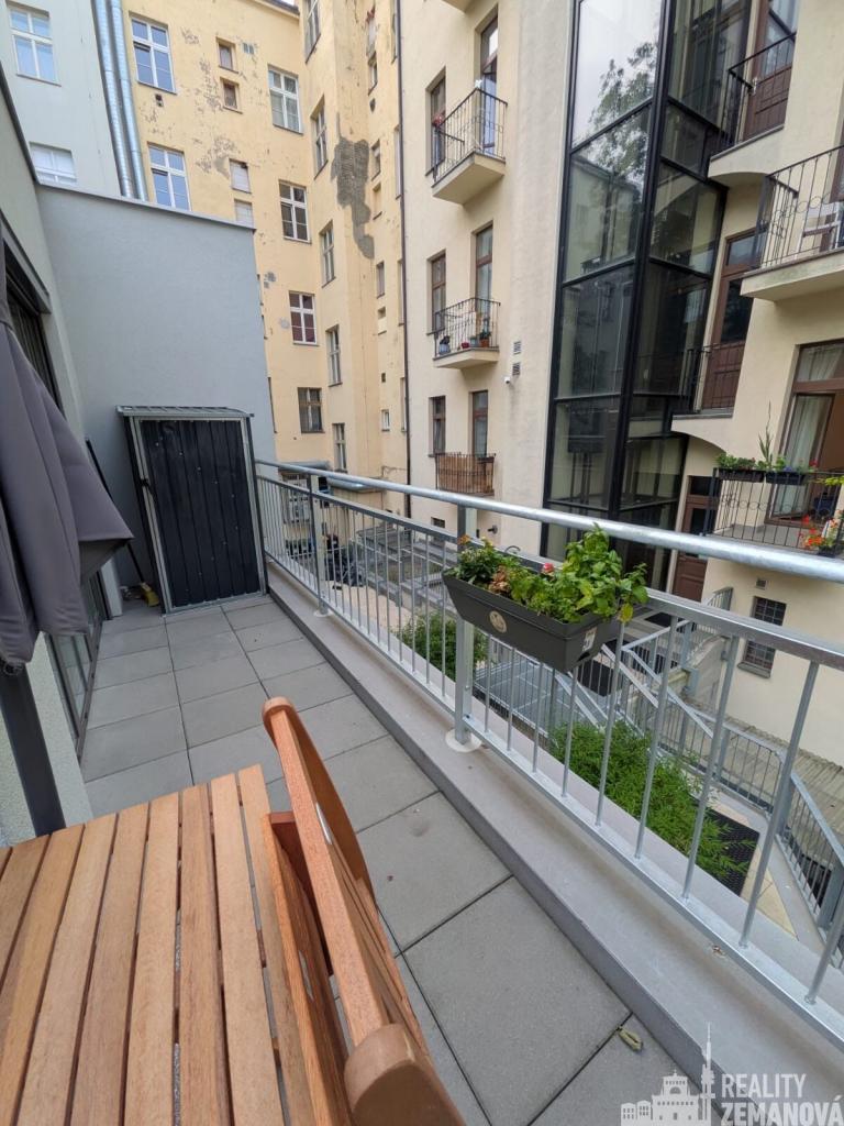 Pronájem bytu 1+kk 41 m2
