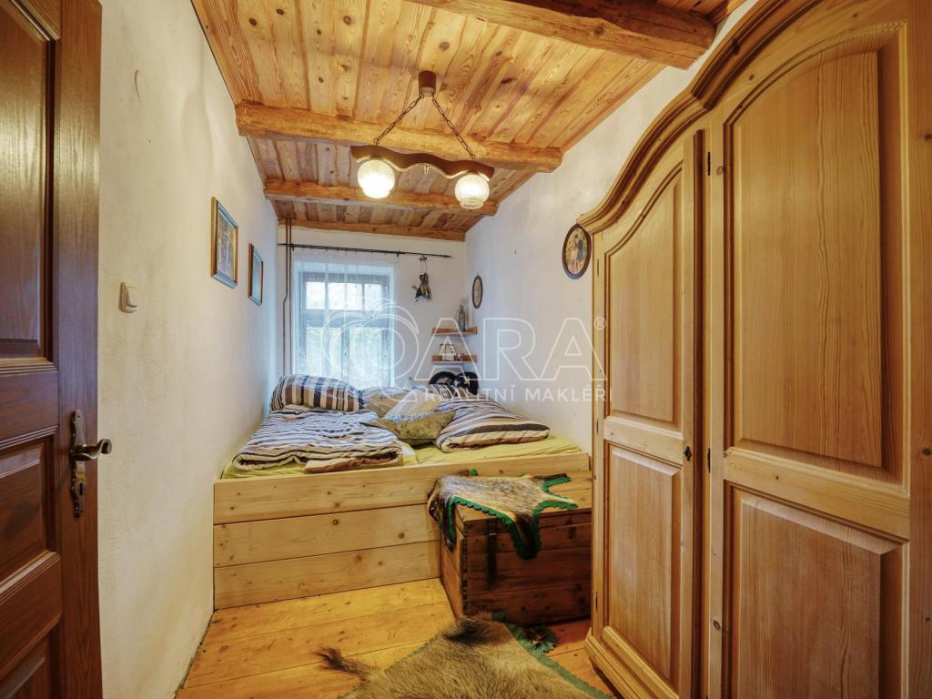 Prodej domu 450 m2, Velhartice – náhled fotky 16