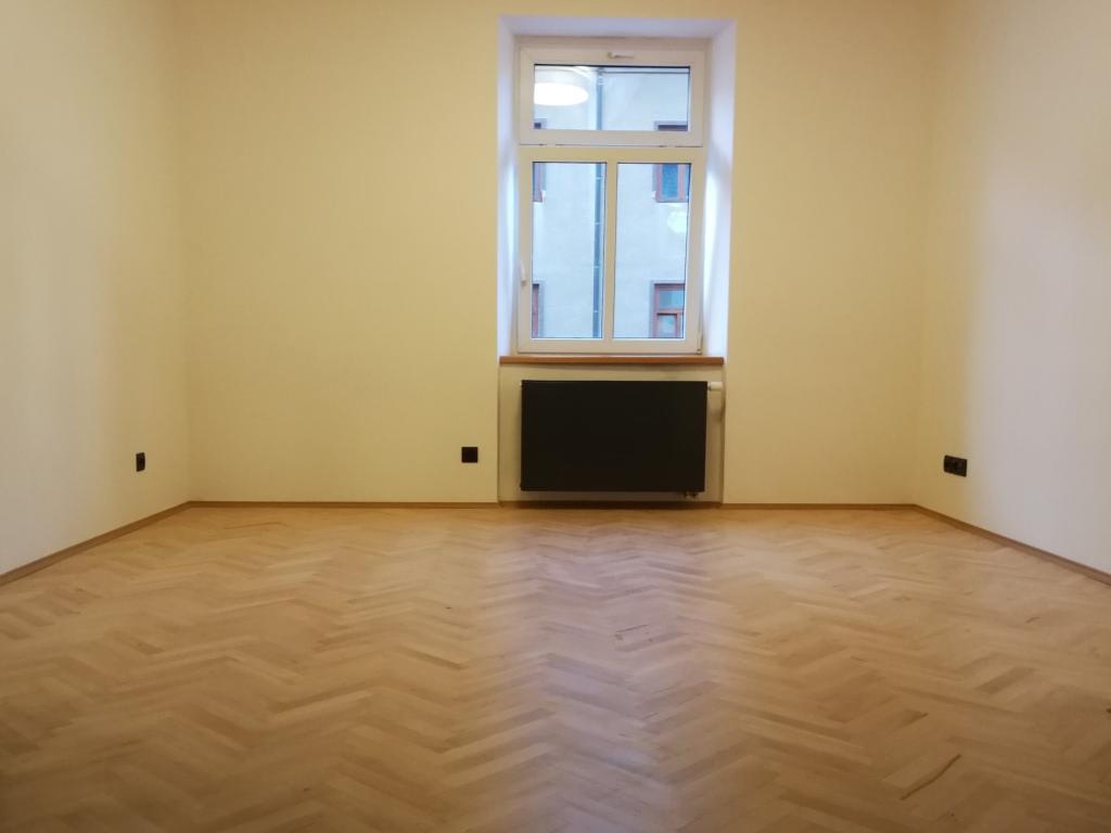 Pronájem bytu 1+1 48 m2