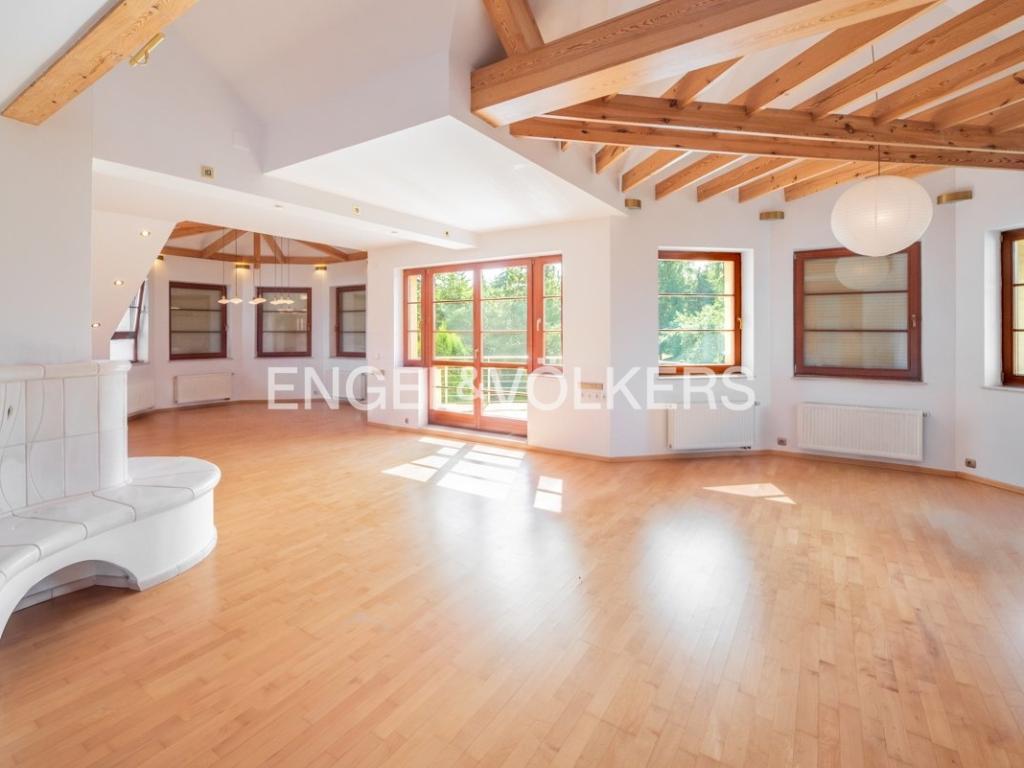 Pronájem domu 440 m2